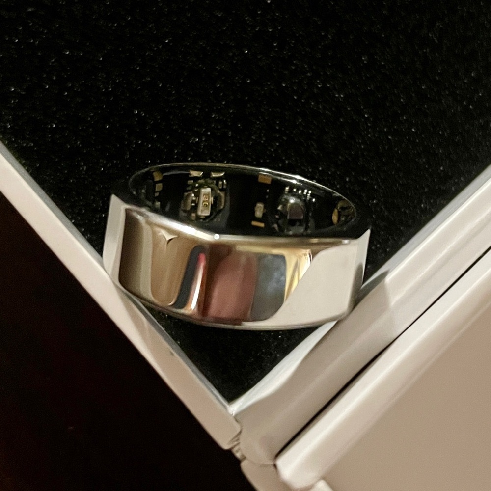 Oura Gen3 Heritage Silver US8